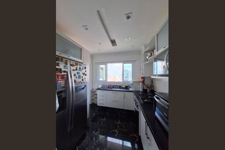 Apartamento para alugar com 125m², 3 quartos e 3 vagasCozinha