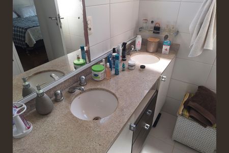 Apartamento para alugar com 125m², 3 quartos e 3 vagasBanheiro Quarto 1