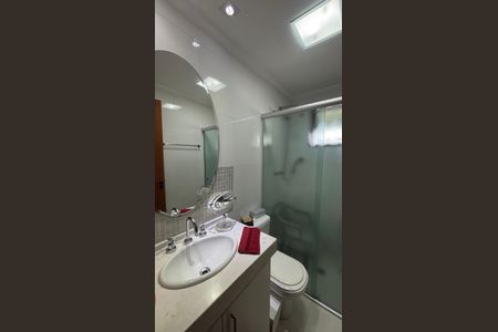 Apartamento à venda com 141m², 3 quartos e 3 vagasBanheiro da Suíte 2