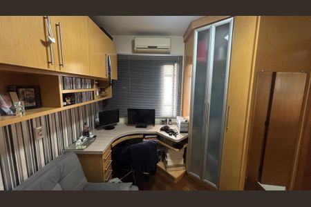 Apartamento à venda com 141m², 3 quartos e 3 vagasSuíte 3