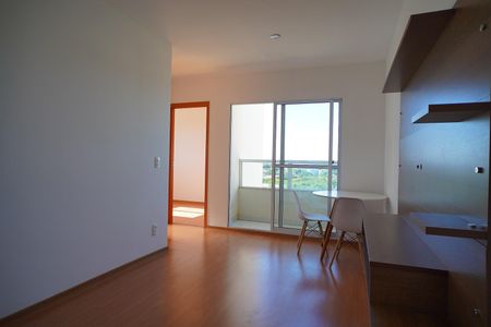 Sala de apartamento para alugar com 2 quartos, 45m² em Rubem Berta, Porto Alegre