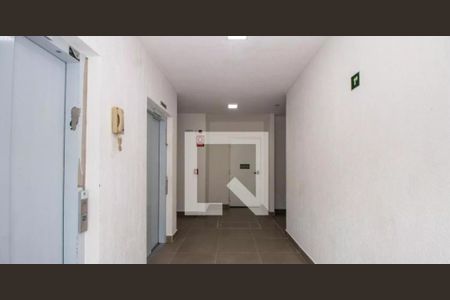 Apartamento para alugar com 45m², 2 quartos e 1 vaga Apartamento para alugar com 45m², 2 quartos e 1 vagaHall de entrada