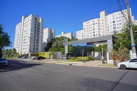 Apartamento para alugar com 45m², 2 quartos e 1 vaga Apartamento para alugar com 45m², 2 quartos e 1 vagaFachada