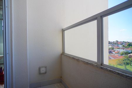 Varanda  de apartamento para alugar com 2 quartos, 45m² em Rubem Berta, Porto Alegre