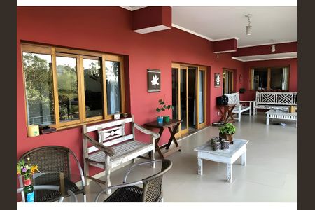 Apartamento para alugar com 5 quartos, 890m² em Nova Fazendinha, Carapicuíba