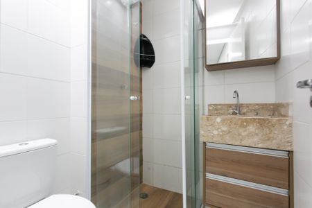 Apartamento para alugar com 37m², 2 quartos e sem vaga Apartamento para alugar com 37m², 2 quartos e sem vagaBanheiro