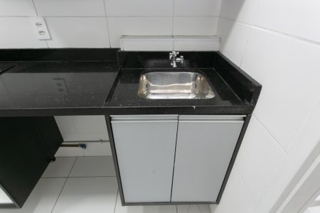 Apartamento para alugar com 37m², 2 quartos e sem vaga Apartamento para alugar com 37m², 2 quartos e sem vagaCozinha - Tanque