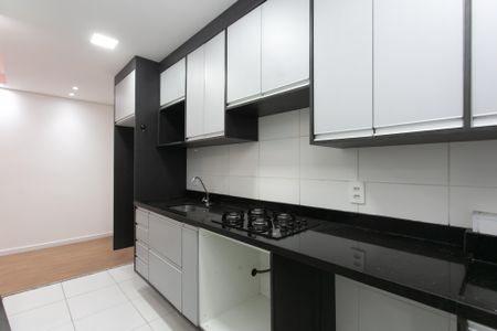 Apartamento para alugar com 37m², 2 quartos e sem vaga Apartamento para alugar com 37m², 2 quartos e sem vagaCozinha e Área de Serviço