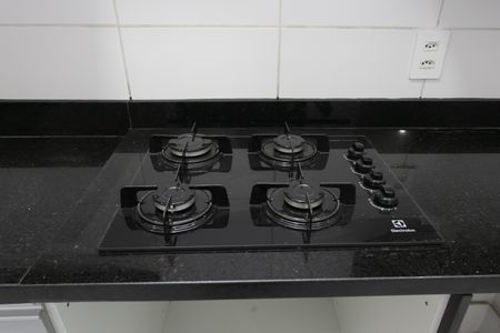 Apartamento para alugar com 37m², 2 quartos e sem vaga Apartamento para alugar com 37m², 2 quartos e sem vagaCozinha - Cooktop
