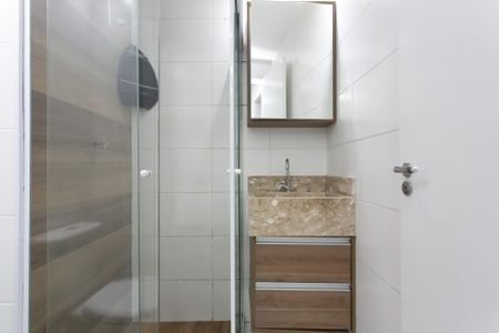 Apartamento para alugar com 37m², 2 quartos e sem vaga Apartamento para alugar com 37m², 2 quartos e sem vagaBanheiro