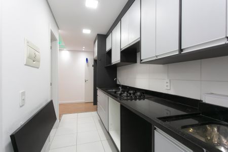 Apartamento para alugar com 37m², 2 quartos e sem vaga Apartamento para alugar com 37m², 2 quartos e sem vagaCozinha e Área de Serviço
