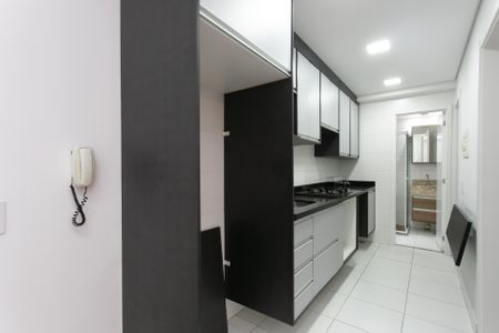 Apartamento para alugar com 37m², 2 quartos e sem vaga Apartamento para alugar com 37m², 2 quartos e sem vagaCozinha e Área de Serviço