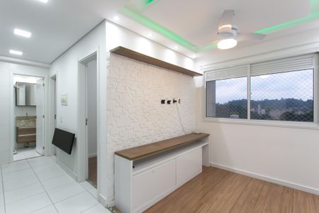 Sala de apartamento para alugar com 2 quartos, 37m² em Jardim Pedra Branca, São Paulo