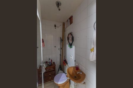 Apartamento à venda com 104m², 3 quartos e 1 vaga Apartamento à venda com 104m², 3 quartos e 1 vagaBanheiro do Ateliê na Sala