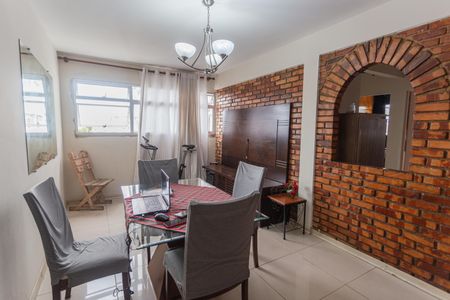 Sala de apartamento à venda com 3 quartos, 104m² em Sagrada Família, Belo Horizonte