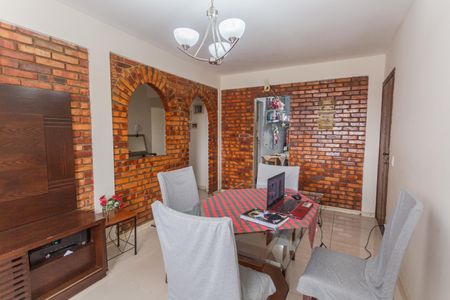 Apartamento à venda com 104m², 3 quartos e 1 vaga Apartamento à venda com 104m², 3 quartos e 1 vagaSala