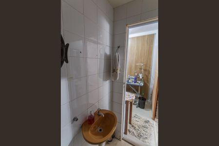 Apartamento à venda com 104m², 3 quartos e 1 vaga Apartamento à venda com 104m², 3 quartos e 1 vagaBanheiro do Ateliê na Sala