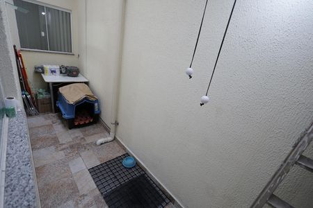 Apartamento à venda com 72m², 2 quartos e 1 vaga Apartamento à venda com 72m², 2 quartos e 1 vagaQuintal