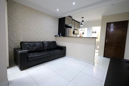 Apartamento à venda com 2 quartos, 72m² em Vila Lucinda, Santo André