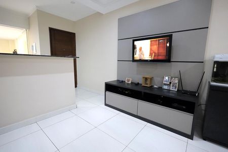 Apartamento à venda com 2 quartos, 72m² em Vila Lucinda, Santo André