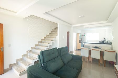 Casa para alugar com 123m², 2 quartos e 1 vagaSala