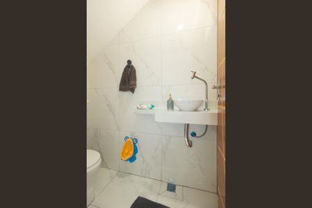 Casa para alugar com 123m², 2 quartos e 1 vagaBanheiro Social