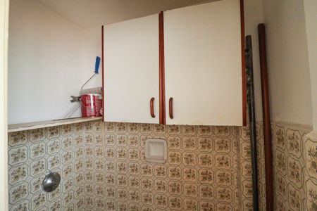 Apartamento para alugar com 60m², 2 quartos e 1 vagaÁrea de Serviço e Banheiro de Serviço