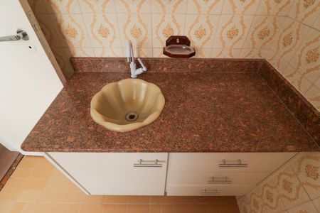 Apartamento para alugar com 60m², 2 quartos e 1 vagaBanheiro