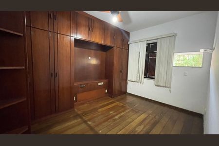 Apartamento para alugar com 118m², 2 quartos e 2 vagas Apartamento para alugar com 118m², 2 quartos e 2 vagasSuite