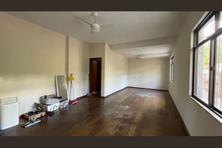 Sala de apartamento para alugar com 2 quartos, 118m² em Jardim Guanabara, Rio de Janeiro