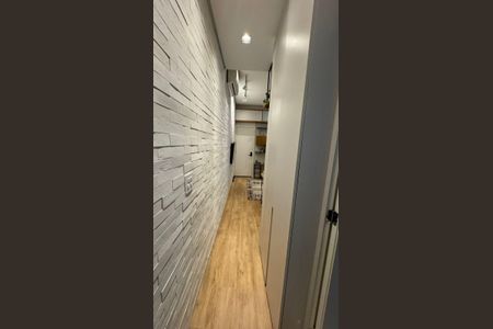 Corredor de apartamento para alugar com 1 quarto, 30m² em Santa Cecilia, São Paulo