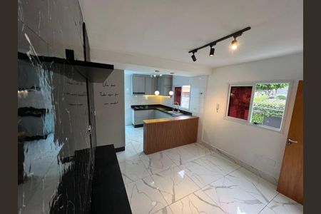 Foto 08 de casa à venda com 2 quartos, 103m² em Parque Capuava, Santo André