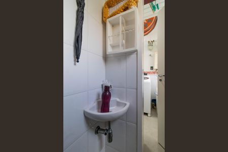 Apartamento para alugar com 218m², 3 quartos e 3 vagas Apartamento para alugar com 218m², 3 quartos e 3 vagasBanheiro de serviço