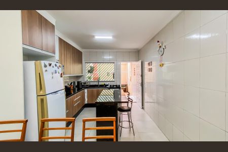 Casa à venda com 110m², 3 quartos e 2 vagasCozinha