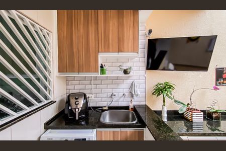 Casa à venda com 110m², 3 quartos e 2 vagasÁrea de Serviço