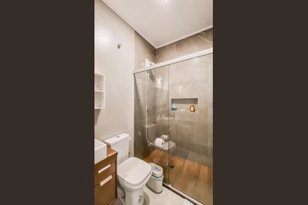 Casa à venda com 110m², 3 quartos e 2 vagasBanheiro