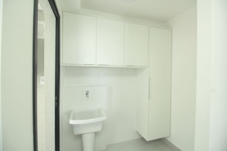Apartamento para alugar com 64m², 2 quartos e 1 vagaÁrea de Serviço