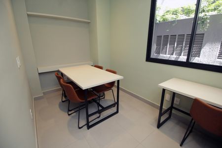 Apartamento para alugar com 64m², 2 quartos e 1 vagaCoworking
