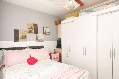 Quarto de apartamento à venda com 1 quarto, 36m² em Azenha, Porto Alegre