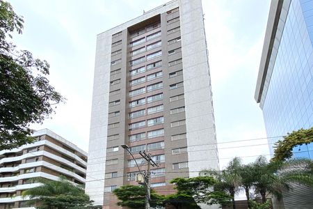 Apartamento à venda com 121m², 4 quartos e 2 vagasFachada