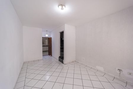 Sala de casa para alugar com 3 quartos, 300m² em Vila Ré, São Paulo