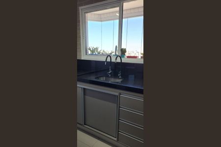 Apartamento à venda com 60m², 2 quartos e 2 vagas Apartamento à venda com 60m², 2 quartos e 2 vagasCozinha