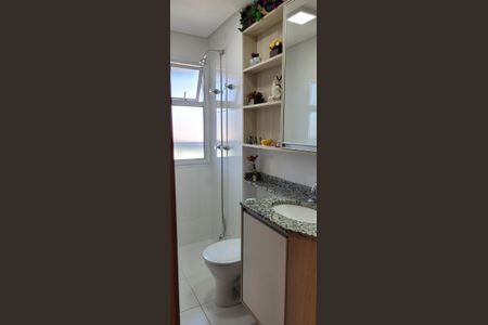 Apartamento à venda com 60m², 2 quartos e 2 vagas Apartamento à venda com 60m², 2 quartos e 2 vagasBanheiro
