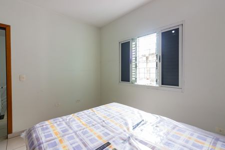 Casa à venda com 200m², 4 quartos e 3 vagasQuarto 2