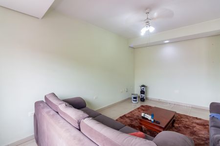 Sala  de casa à venda com 4 quartos, 200m² em Jardim Primeiro de Maio (chacara Fazendinha), Osasco