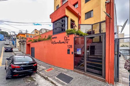 Apartamento para alugar com 60m², 2 quartos e 1 vagaFachada e portaria