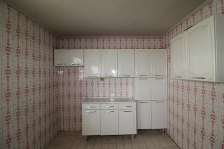 Apartamento para alugar com 81m², 2 quartos e 1 vagaCozinha