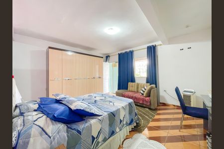 Quarto 1 de casa à venda com 3 quartos, 200m² em Bussocaba, Osasco