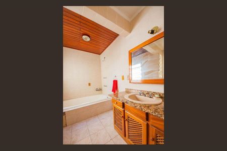 Apartamento para alugar com 120m², 3 quartos e 1 vaga