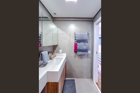 Apartamento à venda com 87m², 2 quartos e 1 vagaBanheiro da Suíte 1